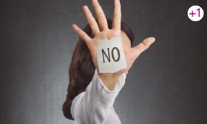 عکس باکس نوشته: چرا از نه شنیدن میترسیم