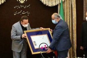 در جلسه معارفه چه بگوییم؟ یک مراسم تودیع و معارفه حرفه‌ای!